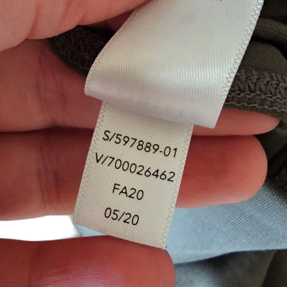 Athleta Green Delancey Street Tight Leggings Size Medium - Picture 4 of 5